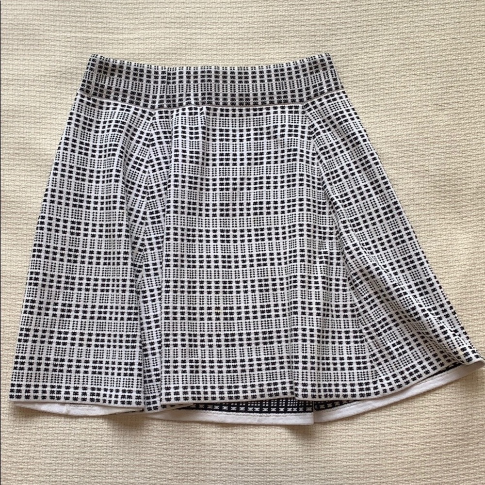 Theory patterned skirt